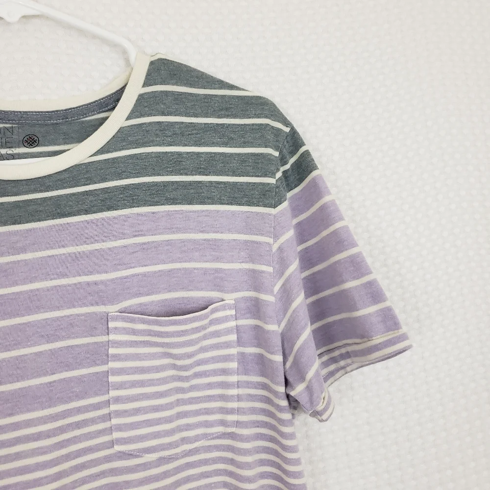 On The Byas Tee Striped T Shirt Gray Light Purple Comfy Lounge size Medium
